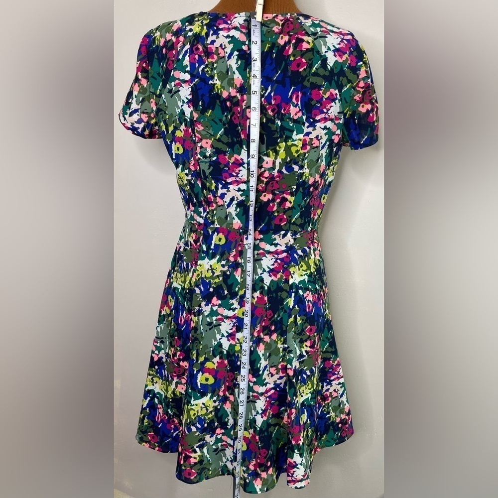 J. Crew Printed Flutter Dress Short Sleeve Size 6 - Picture 7 of 9